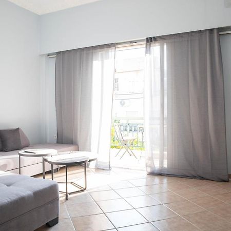 Nikea Apartment Near Piraeus Port And Metro St II Eksteriør billede