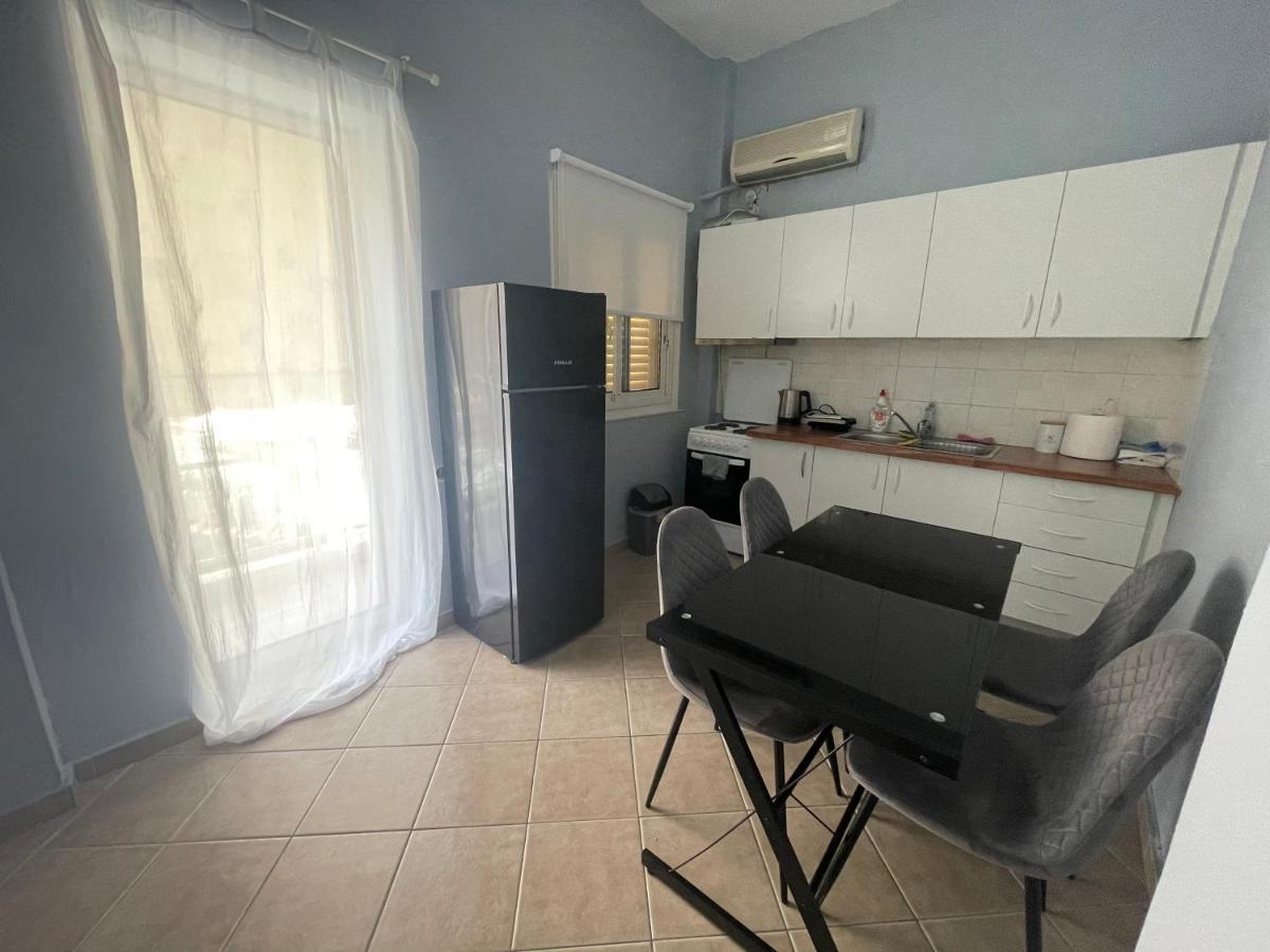 Nikea Apartment Near Piraeus Port And Metro St II Eksteriør billede